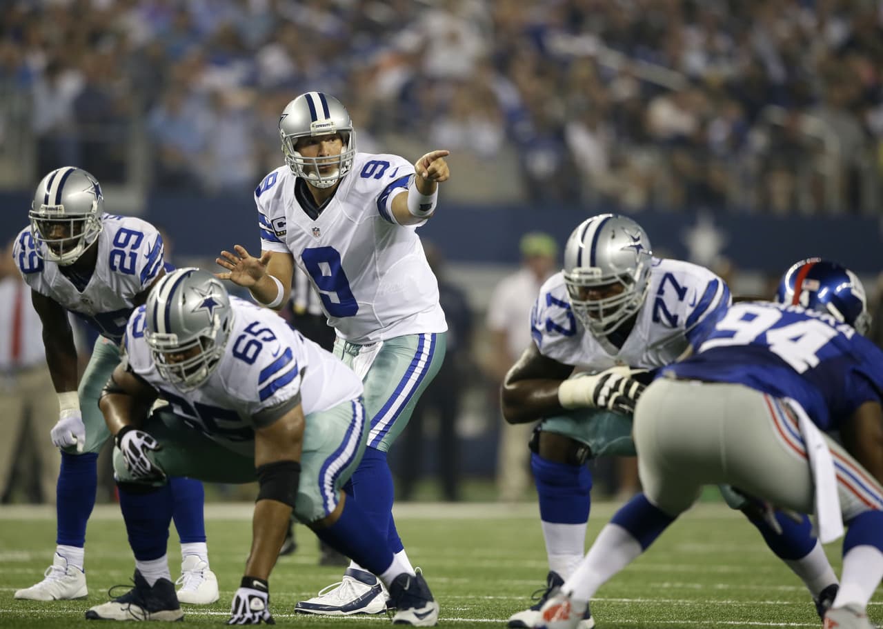 La conexión Romo-Bryant es una de las mejores armas del equipo para llegar a playoffs. Pero me preocupa lo que significa la pérdida de DeMarco Murray para el equipo. ¿Será posible que la magnífica línea ofensiva hará que otro corredor levante el vuelo (AP-NFL).