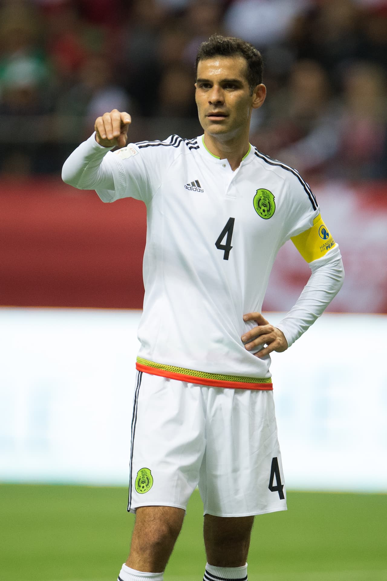 Rafael Márquez - El llamado del “Káiser mexicano” es sin lugar a dudas un reconocimiento a su carrera. Su liderazgo, muy probablemente, se verá más fuera que dentro del campo ya que tuvo una campaña con altibajos al igual que su equipo el Atlas. Es probable que sea su último torneo internacional con el Tri, pero eso se viene diciendo desde hace años en cada nueva competencia que enfrenta.