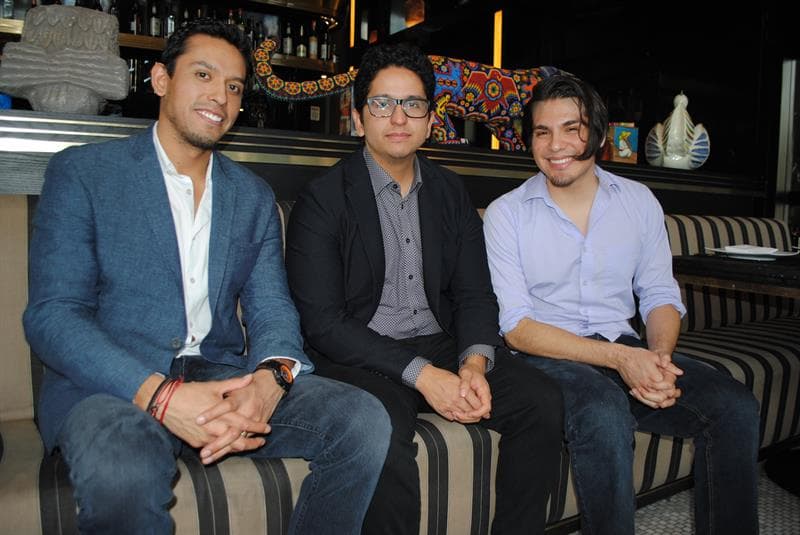 Iván Aguilera cuenta con Jean y Hans para vivir el concierto 'Eternamente Juan Gabriel', contó en entrevista con la agencia EFE.