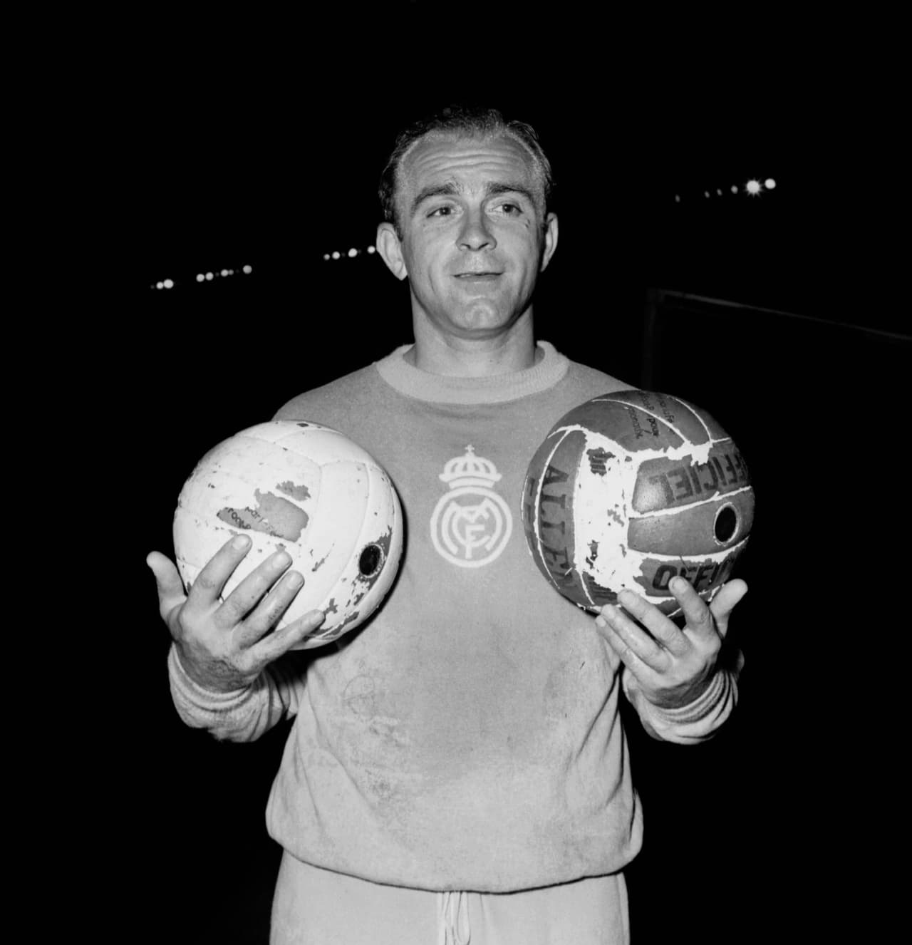 Alfredo Di Stéfano. - El jugador del Real Madrid fue privado de su libertad en un viaje del equipo a Venezuela. Dos presuntos policías (miembros de las Fuerzas Armadas de la Liberación Nacional) fueron los encargados de sacar al futbolista con un presunto chantaje.