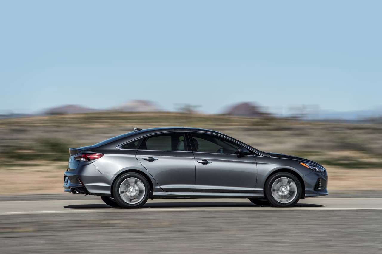 Hyundai también mejoró el diseño de la suspensión traseradel Sonata 2018 para mejorar el agarre del vehículo.