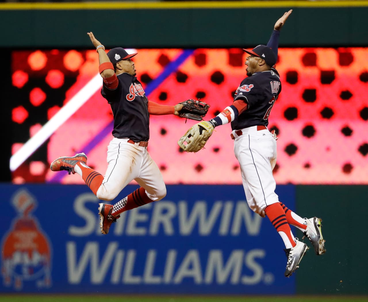 Los Indians sueñan alto en su idea de repetir el título obtenido en 1948, con una ciudad como Cleveland que tendría al mismo tiempo el título de la MLB y de la NBA.