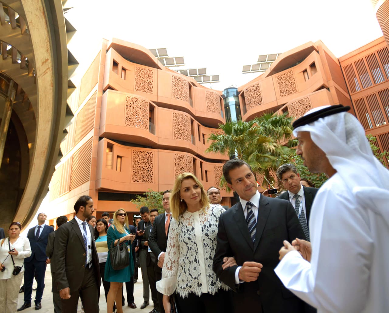 El estilo conservador de la primera dama de México.