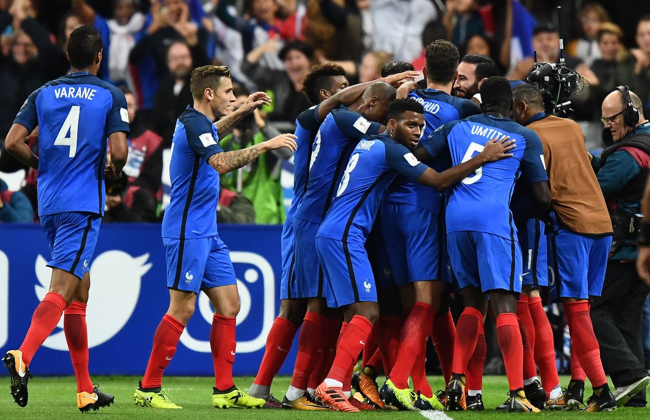 Francia consiguió su pasaje a Rusia 2018 al derrotar en la última jornada a Bielorrusia.