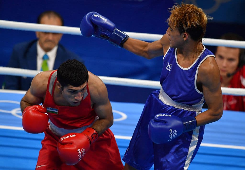 La experiencia de Zoirov (azul) fue mucho para Finol (rojo).