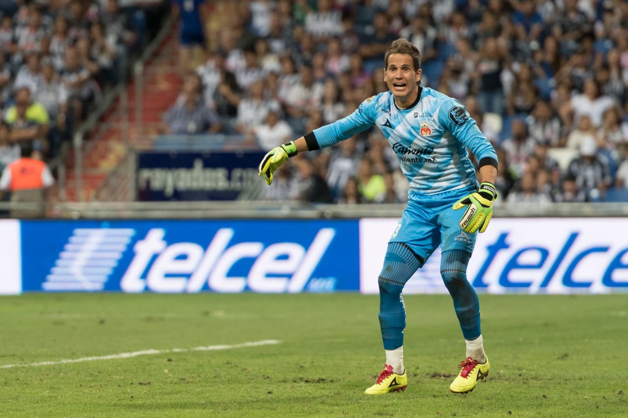 El guardameta que salvó a Morelia, Sebastián Sosa, fue adquirido en compra definitiva por Monarcas, pues su carta pertenecía a Pachuca.