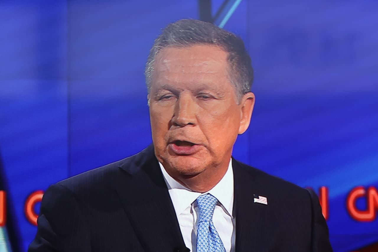 Los argumentos no sólo se expresan con palabras, la gesticulación también tienen mucho significado