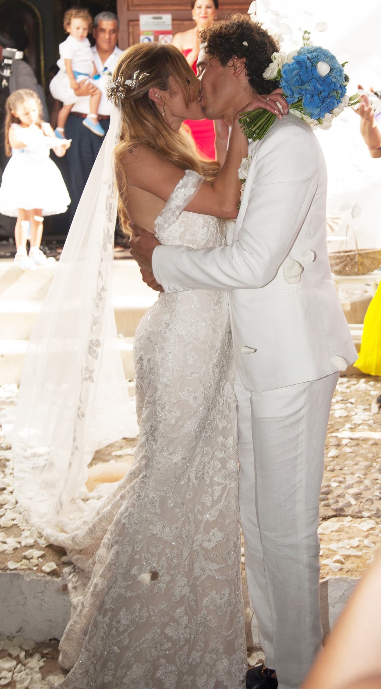 IBIZA, SPAIN - JULY 08: Mexican goalkeeper Guillermo Ochoa and Karla Mora get married on July 8, 2017 in Ibiza, Spain. (Photo by Europa Press/Europa Press via Getty Images)