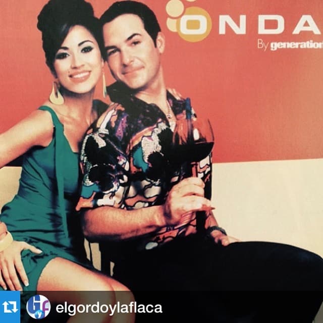 Ese mismo año posando con su gran amigo Carlos Calderón.