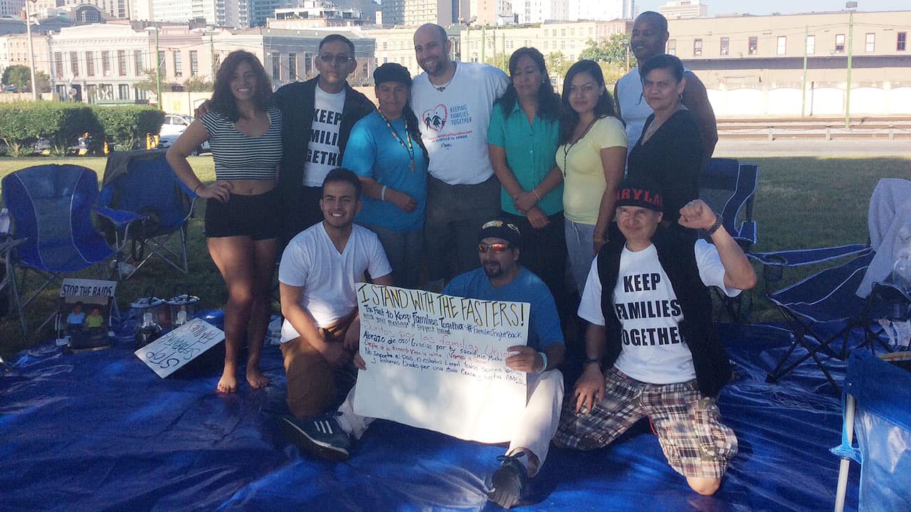 El grupo de indocumentados que lleva a cabo un ayuno de nueve días en Nueva Orleans por DACA y DAPA.