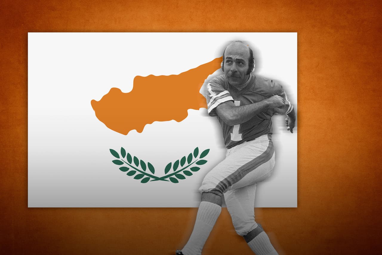 Garo Yepremian, Chipre.