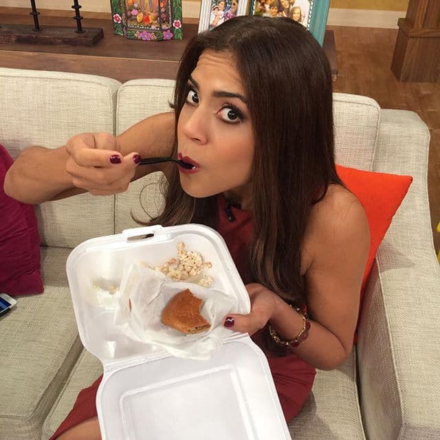 ¡Ups! Alguien rompió la dieta. ¡Que no la vea Alejandro! (24 de febrero, 2016)