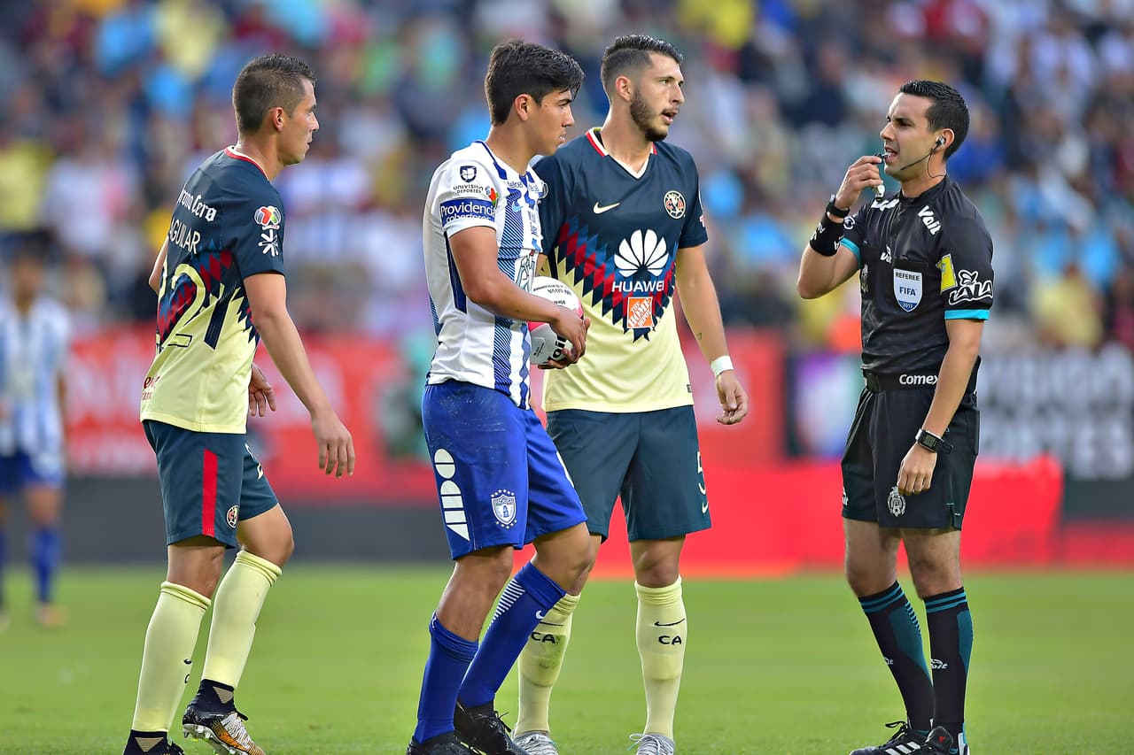 Fueron necesarias 8 tarjetas de amonestación y la expulsión de Guido Rodríguez para controlar las acciones.