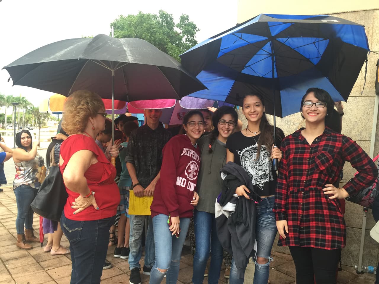 Chicas y chicos con talento llegaron de toda la isla, rompieron récord de asistencia y hasta la lluvia soportaron, así fue como los boricuas dejaron claro que vienen fuerte en la segunda temporada de La Banda.