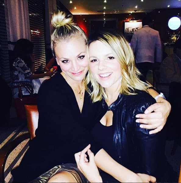 Y lo hizo rodeada de amigas y familiares.