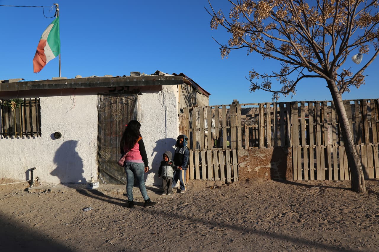 Migrantes de todo México se establecieron en Ciudad Juárez en la década de 1980 para trabajar en las maquilas a cambio de bajos sueldos