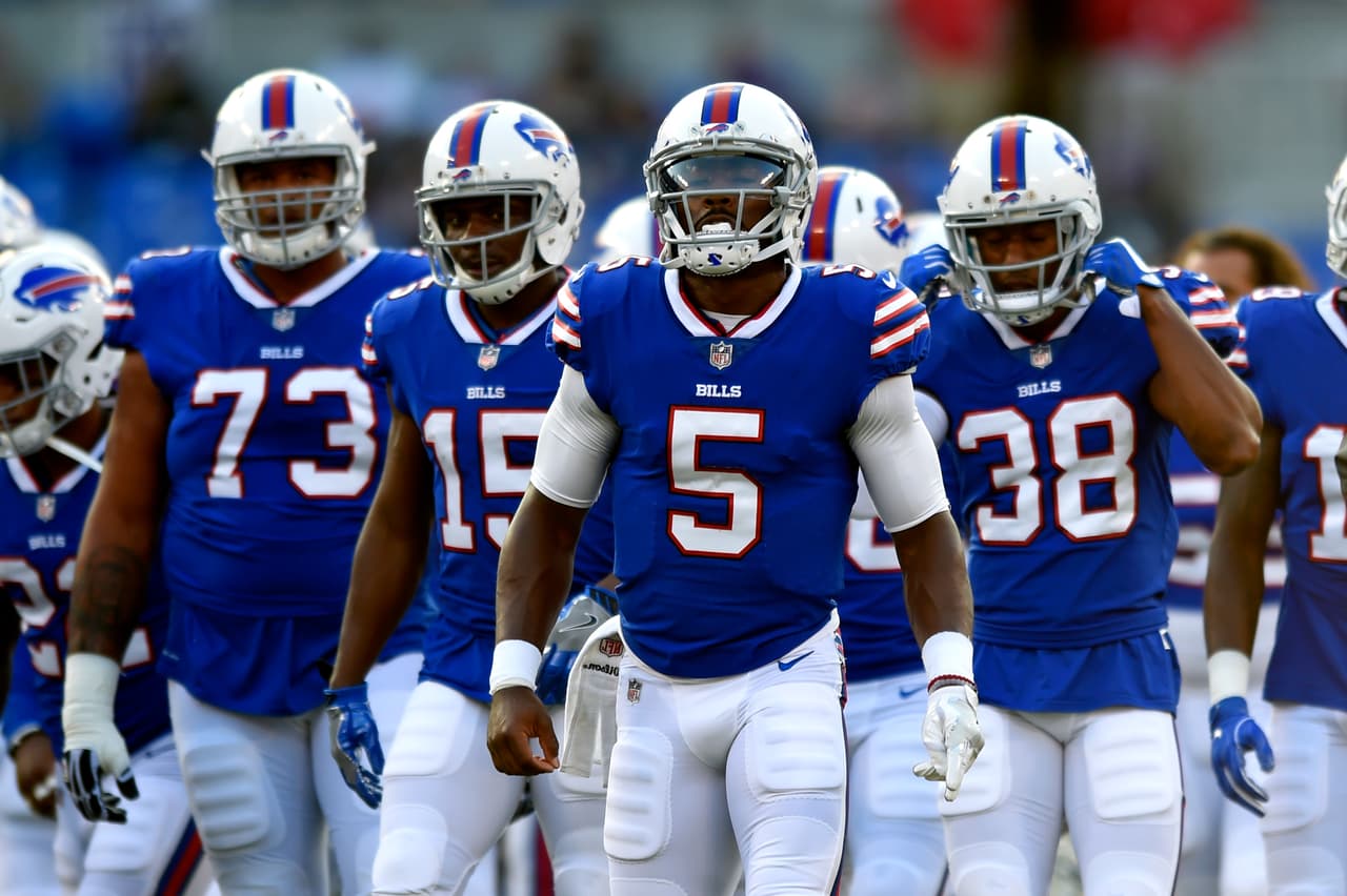 <b>BUFFALO BILLS </b>
<br>Los Bills acumulan 17 temporadas sin avanzar a los playoffs lo que supone la racha más larga de toda la liga. El año pasado terminaron en el tercer lugar de la división con récord de 7-9 y por esa razón despidieron a Rex Ryan como entrenador en jefe tras dos campañas mediocres con el equipo.