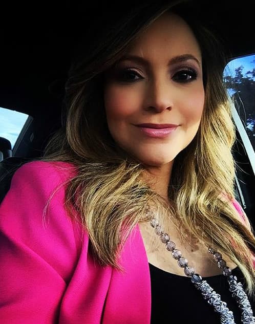 ¡Satcha luce más hermosa cada día! En los ojos se le nota la ilusión de volver a ser mamá. (11 de febrero, 2016)