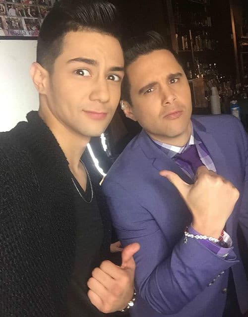 ¡Ya está aquí Luis Coronel! Está listo para derretir a las chicas. (11 de febrero, 2016)