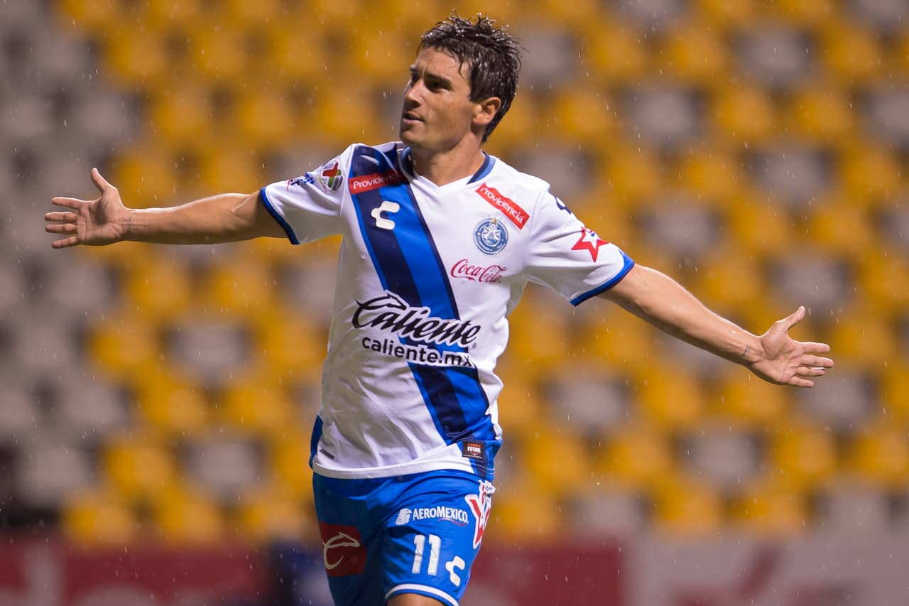 El Puebla doblegó 3-2 al Veracruz con doblete de Matías Alustiza