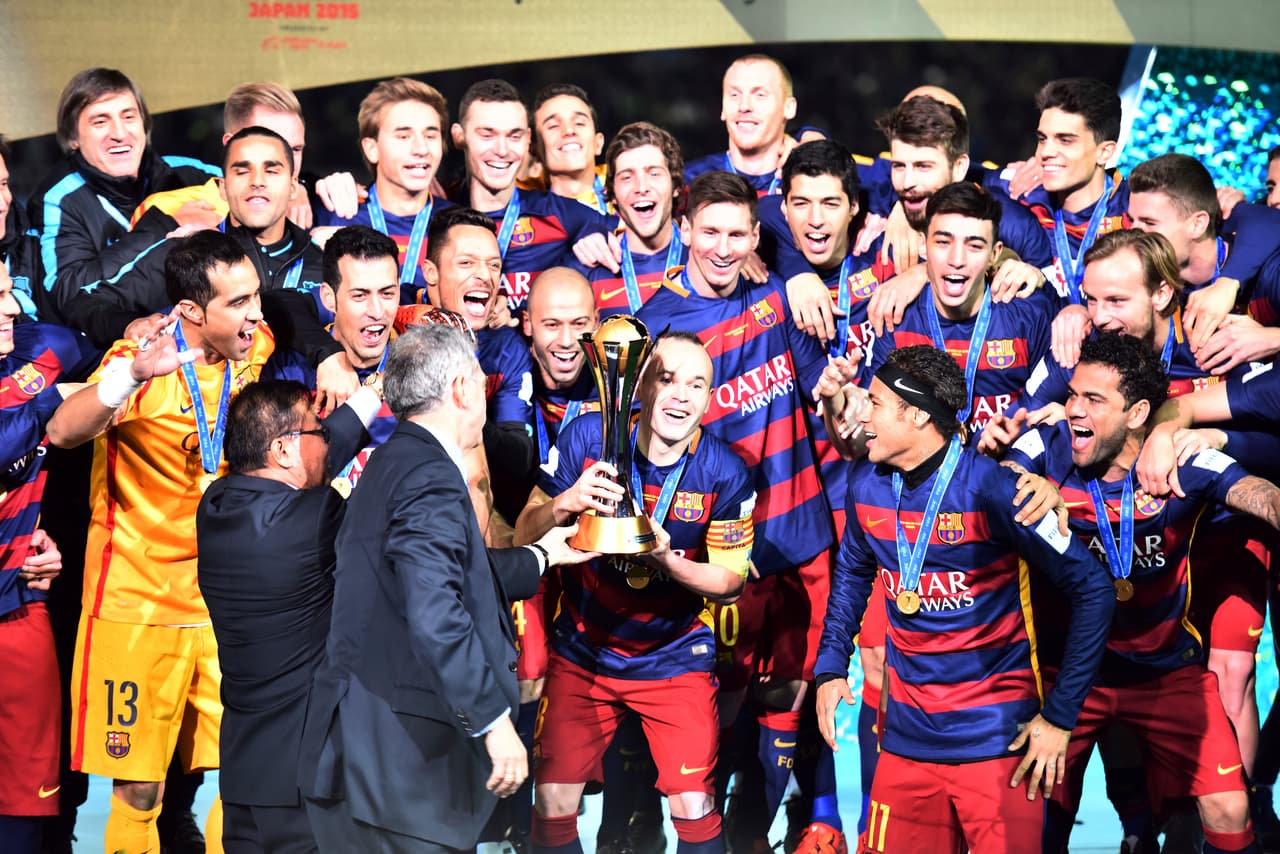 Barcelona, con tres títulos en cuatro finales, es el equipo más veces campeón del Mundial de Clubes. Le siguen Corinthians y Bayern Munich con dos, Internacional de Portoalegre, Inter de Milán, Sao Paulo de Brasil, Manchester United y Real Madrid, que espera repetir título.