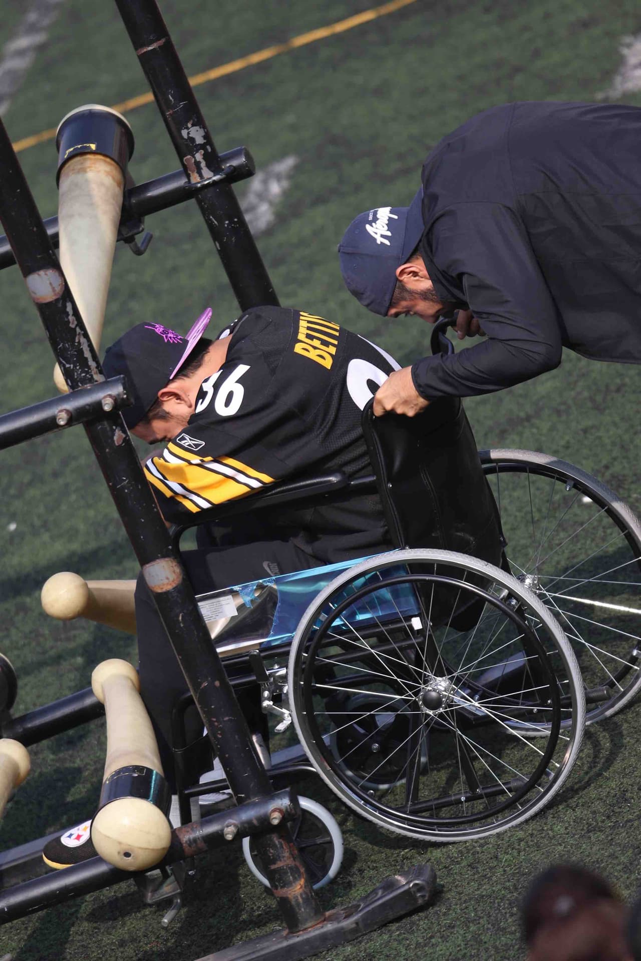 Jóvenes y niños acudieron a las clínicas impartidas por leyendas de los Steelers en México. Checa las mejores tomas.