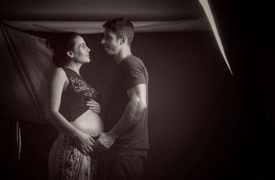 Lo que es un hecho es que será una hermosa bebé, pues la pareja de actores no puede negar su belleza.