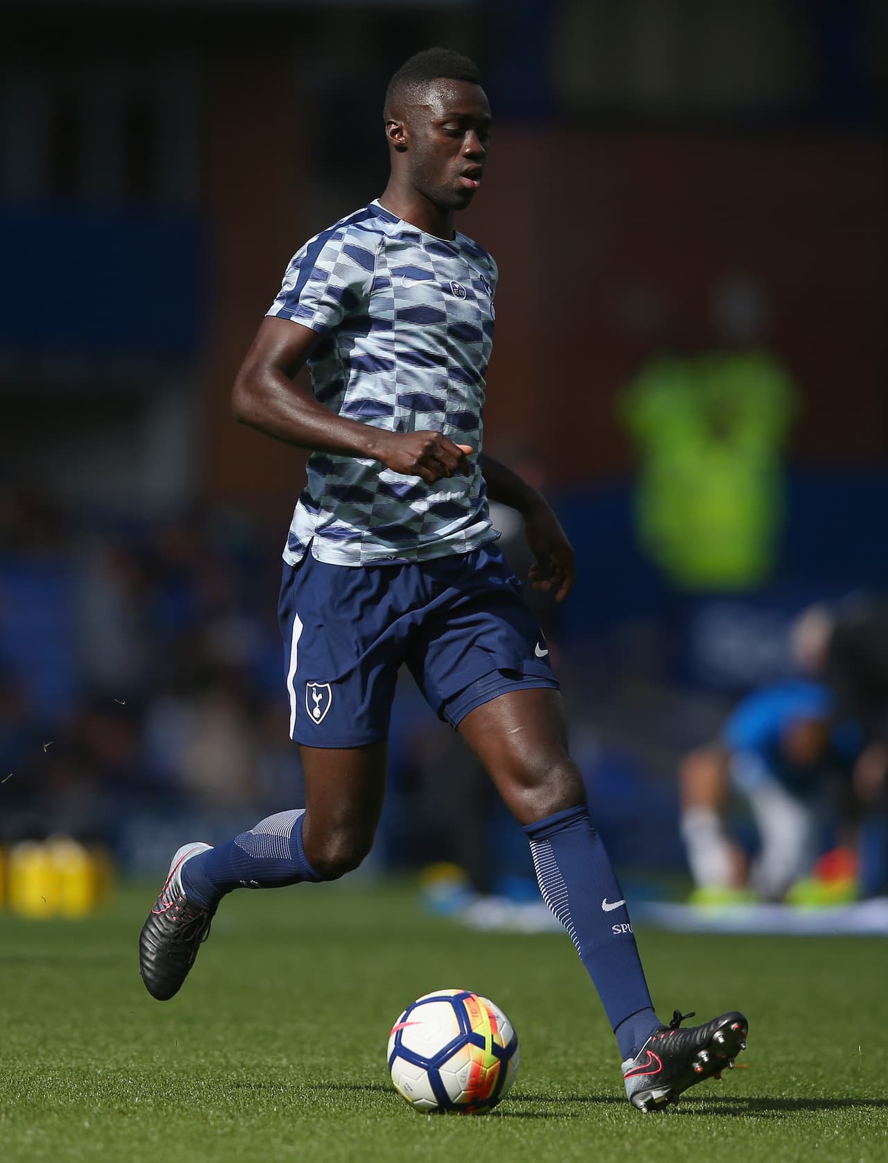 <b>Dávinson Sánchez (Tottenham Hotspur F.C.): </b>el colombiano (21 años) llegó como el fichaje más costoso en la historia de los 'Spurs' y las expectativas son muy altas.