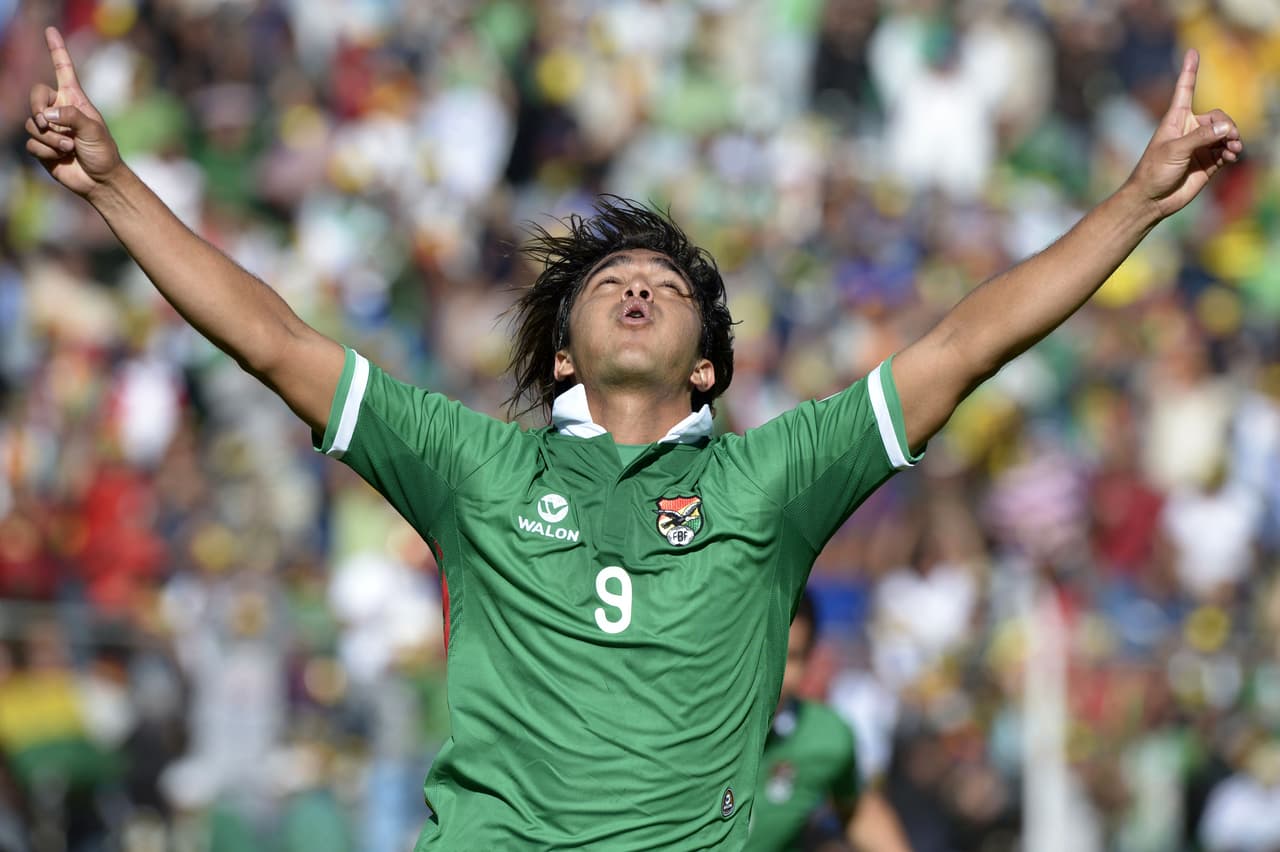 A pesar de que los equipos visitantes suelen poner de pretexto la altura de La Paz para sus malos juegos, Moreno también resiente la escasez de oxígeno, pues siempre jugó al nivel del mar.