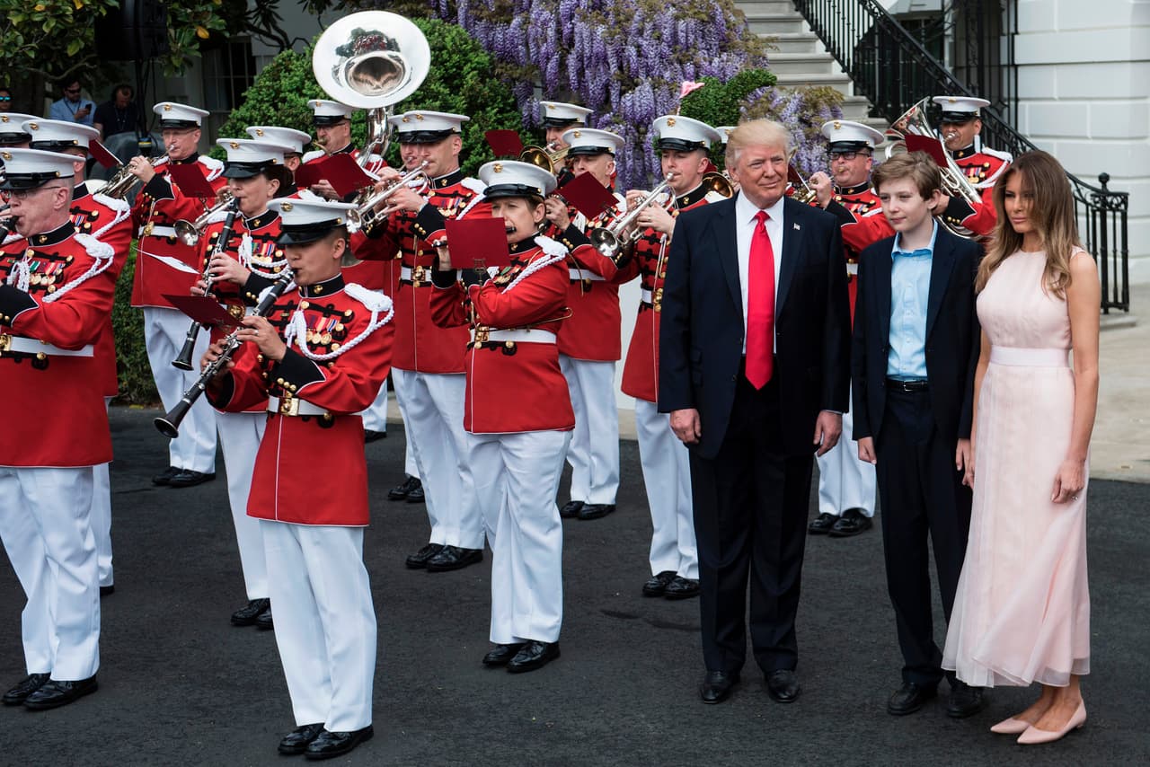 Donald Trump, Barron y Melania Trump en las celebraciones de Pascua en la Casa Blanca.