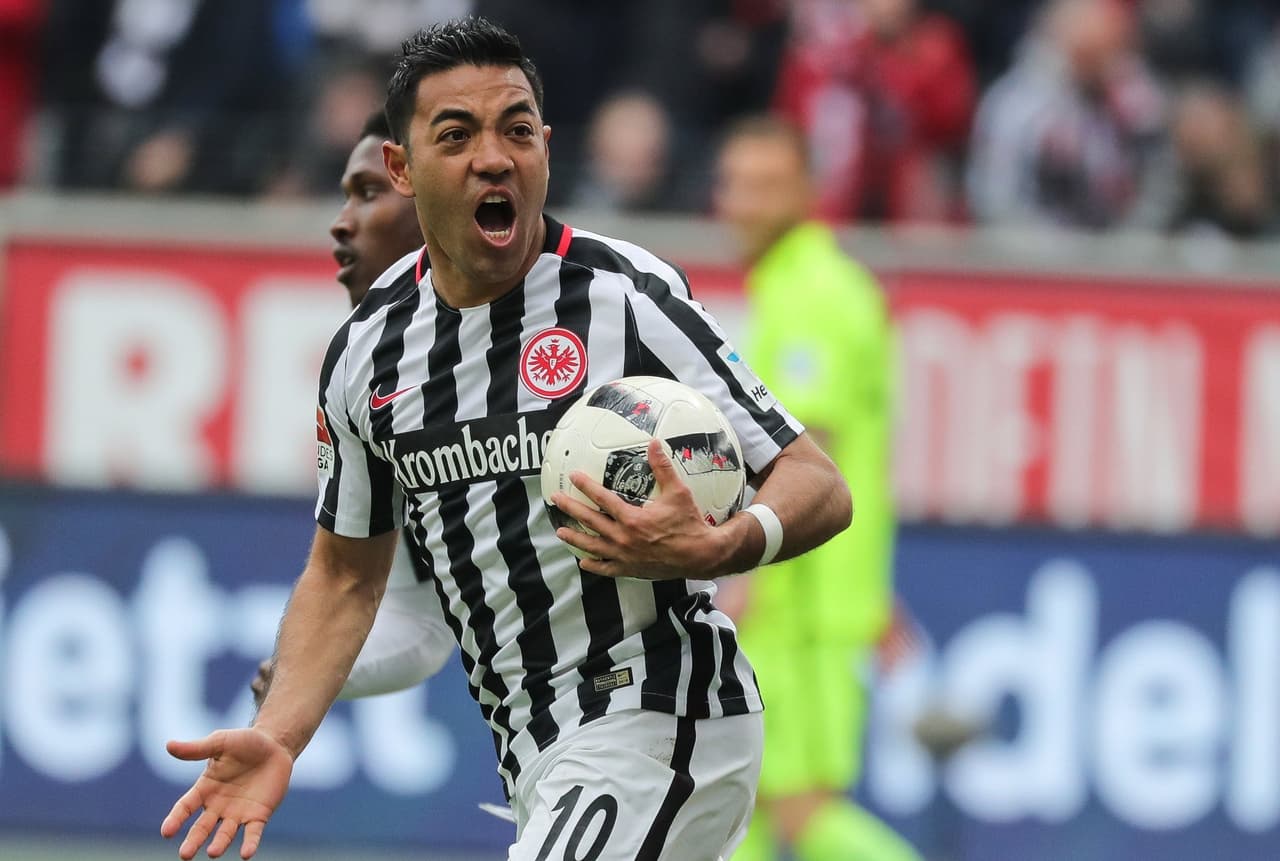 Marco Fabián fue la gran figura de su equipo Eintracht Frankfurt en el triunfo 3-1 contra Augsburg en la Bundesliga y ratifica su gran momento como el mejor mexicano en el fútbol de Europa en la actualidad.