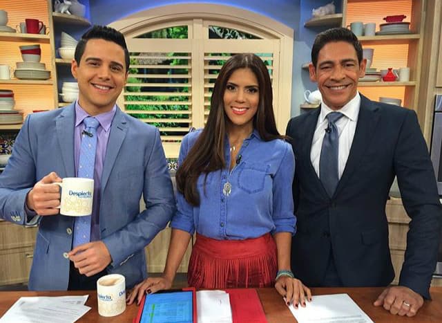 ¡Buenos días! Llegó la hora de sonreír. (25 de febrero, 2016)