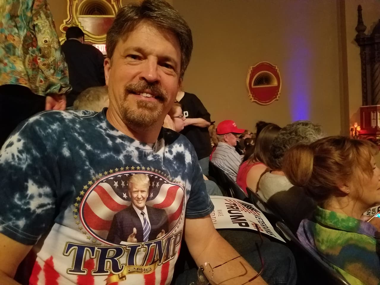 Scott Collins: "¿De verdad votamos por Obama en 2008?"