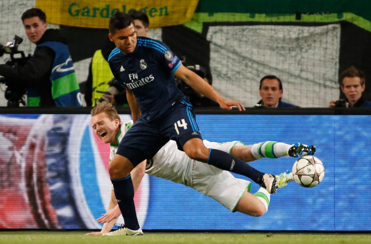 Otro punto que se deben tomar en cuenta son las faltas, ya que Fernandinho y Casemiro son los jugadores que más han cometido faltas en la Champions League, y si siguen en esa sintonía podrían perjudicar a sus equipos con tiros libres peligroso en contra.