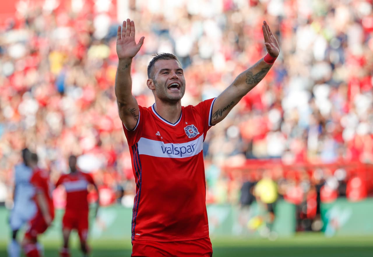 Con 16 goles en 18 partidos Nemanja Nikolic está en carrera para romper récords en la MLS