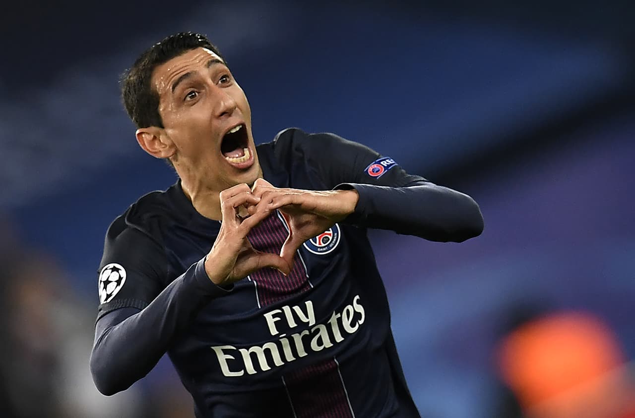 La goleada 4-0 de Paris Saint Germain contra Barcelona en el partido de ida de los octavos de final de la Champions League no solo fue una sorpresa general, sino que es la mejor muestra de cariño del equipo parisino por sus hinchas.