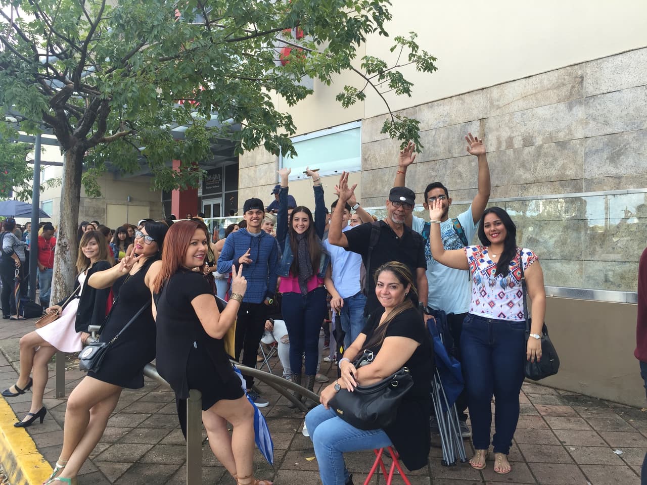 Chicas y chicos con talento llegaron de toda la isla, rompieron récord de asistencia y hasta la lluvia soportaron, así fue como los boricuas dejaron claro que vienen fuerte en la segunda temporada de La Banda.