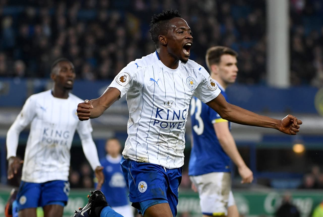 El nigeriano Ahmed Musa la rompe con su selección y era crack en la liga de Rusia con el CSKA. Pero el nivel de la Premier se le ha dificultado algo y esto explica que el Leicester esté luchando por el descenso.