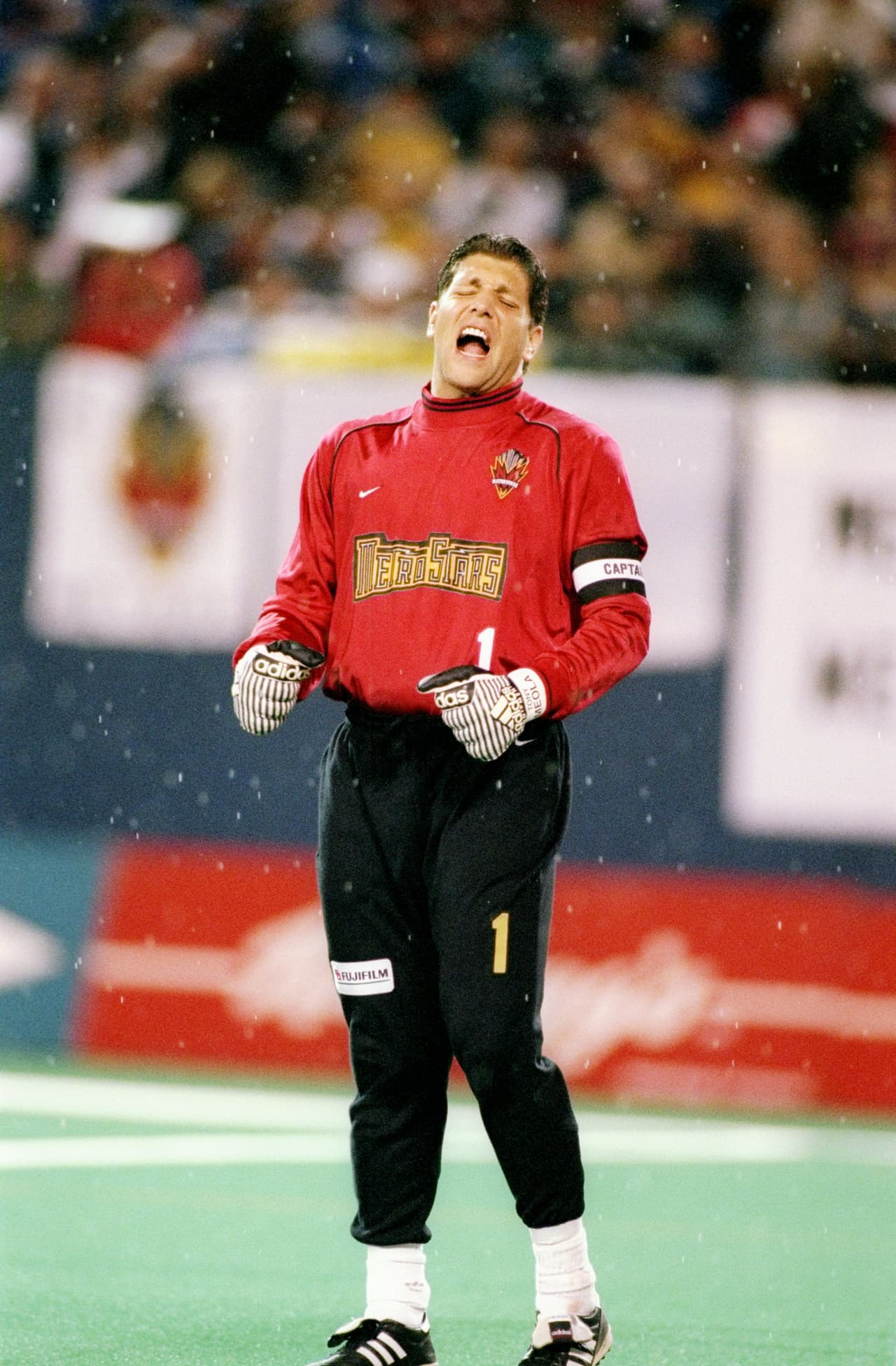 Tony Meola, capitán de New York Metrostars en las primeras temporadas.