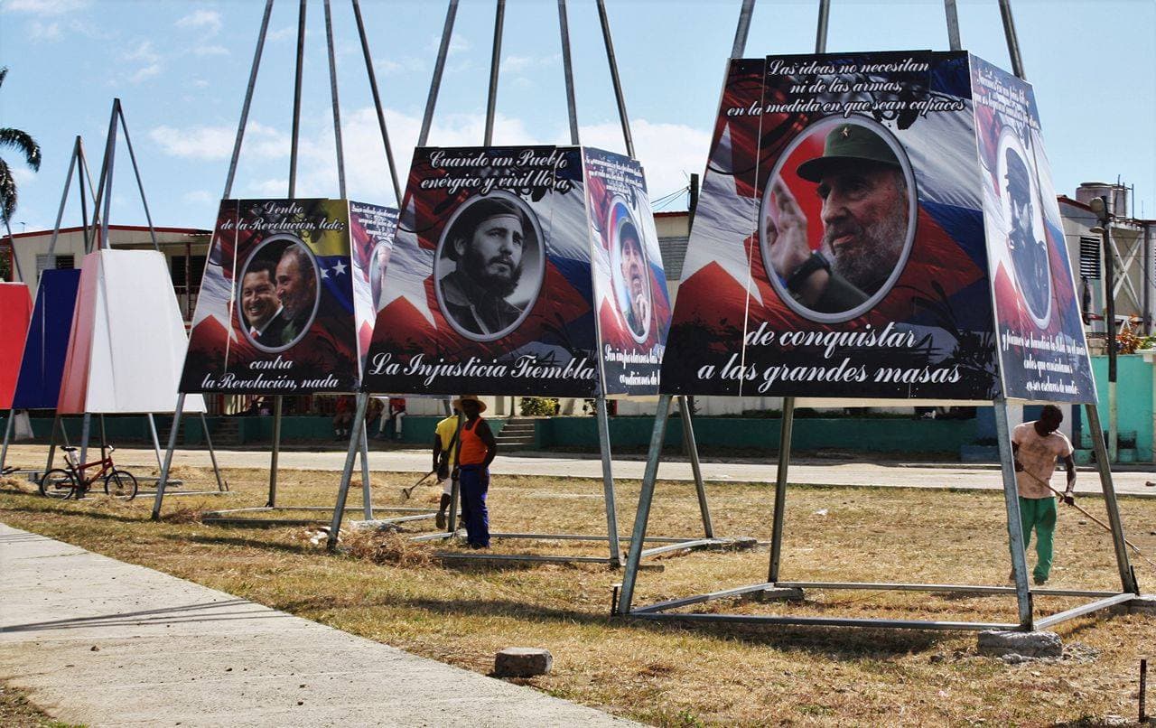 Las autoridades de Santiago saben que el domingo el mundo estará pendiente de la ciudad y quieren dar su mejor imagen.