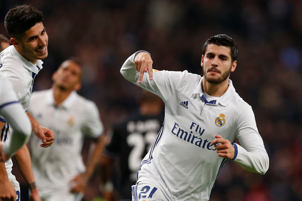 El delantero Álvaro Morata, del Real Madrid, estaría muy cerca de firmar con el Manchester United.