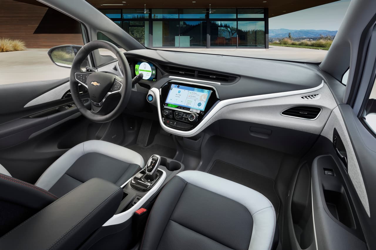 Tablero de controles e instrumentos del Chevrolet Bolt EV 2017