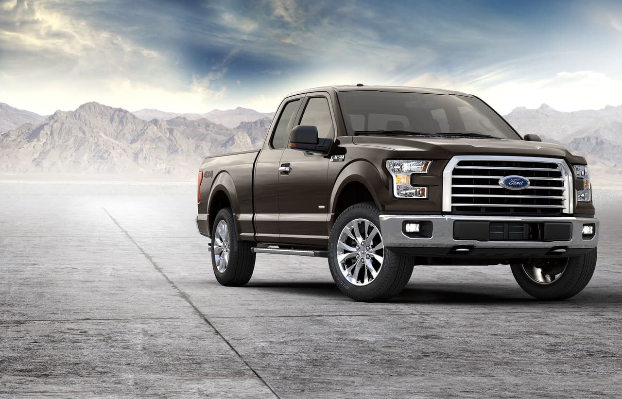 La Ford-F150 XLT 2017 es una de las versiones más lujosas de la pickup grande de Ford así como una de las beneficiarias del nuevo motor.