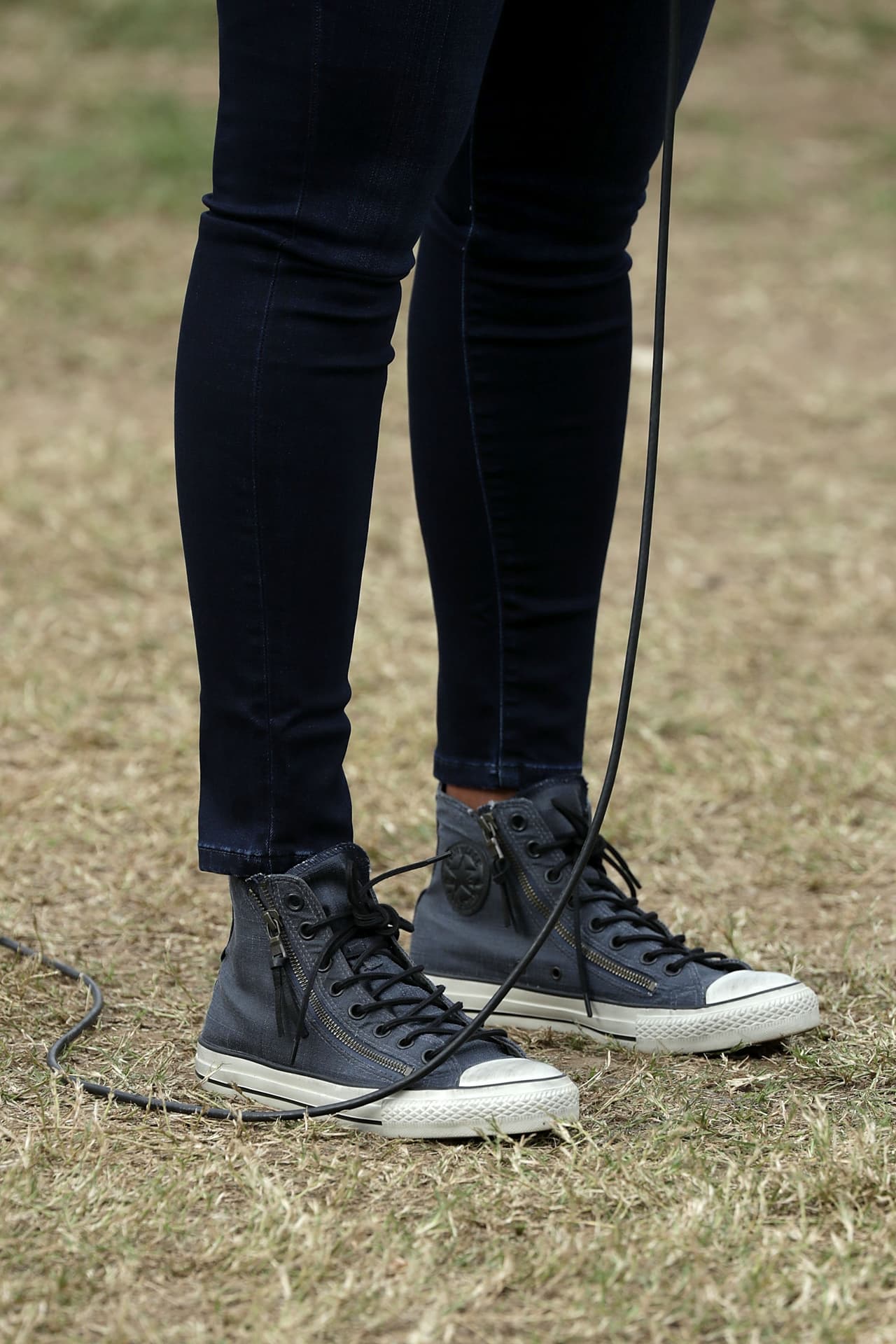 Para los días de huertas y de bailes con sus programas políticos como primera dama, Michelle siempre eligió zapatillas deportivas que hicieran eco de su gusto por el deporte.