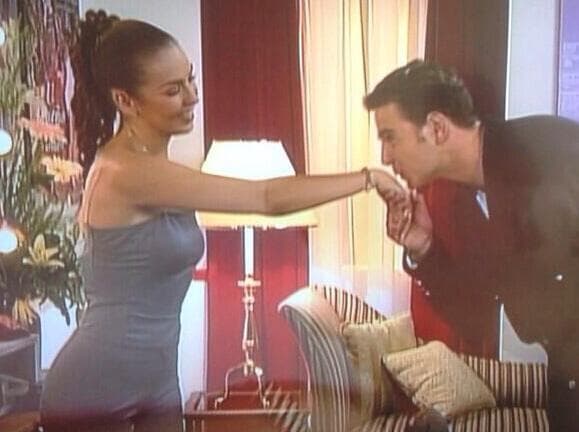 Y lo hizo cuando participó en la telenovela "Rosalinda" junto a Thalía.