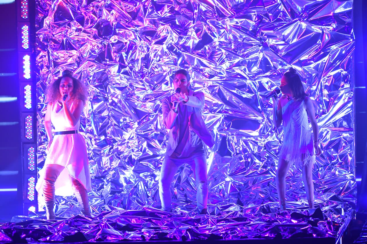 Revive
<a href="http://www.univision.com/shows/la-banda/los-chicos-impusieron-su-voz-con-close-de-nick-jonas-ft-tove-lo-video" target="_blank"><b>aquí </b></a>la presentación.