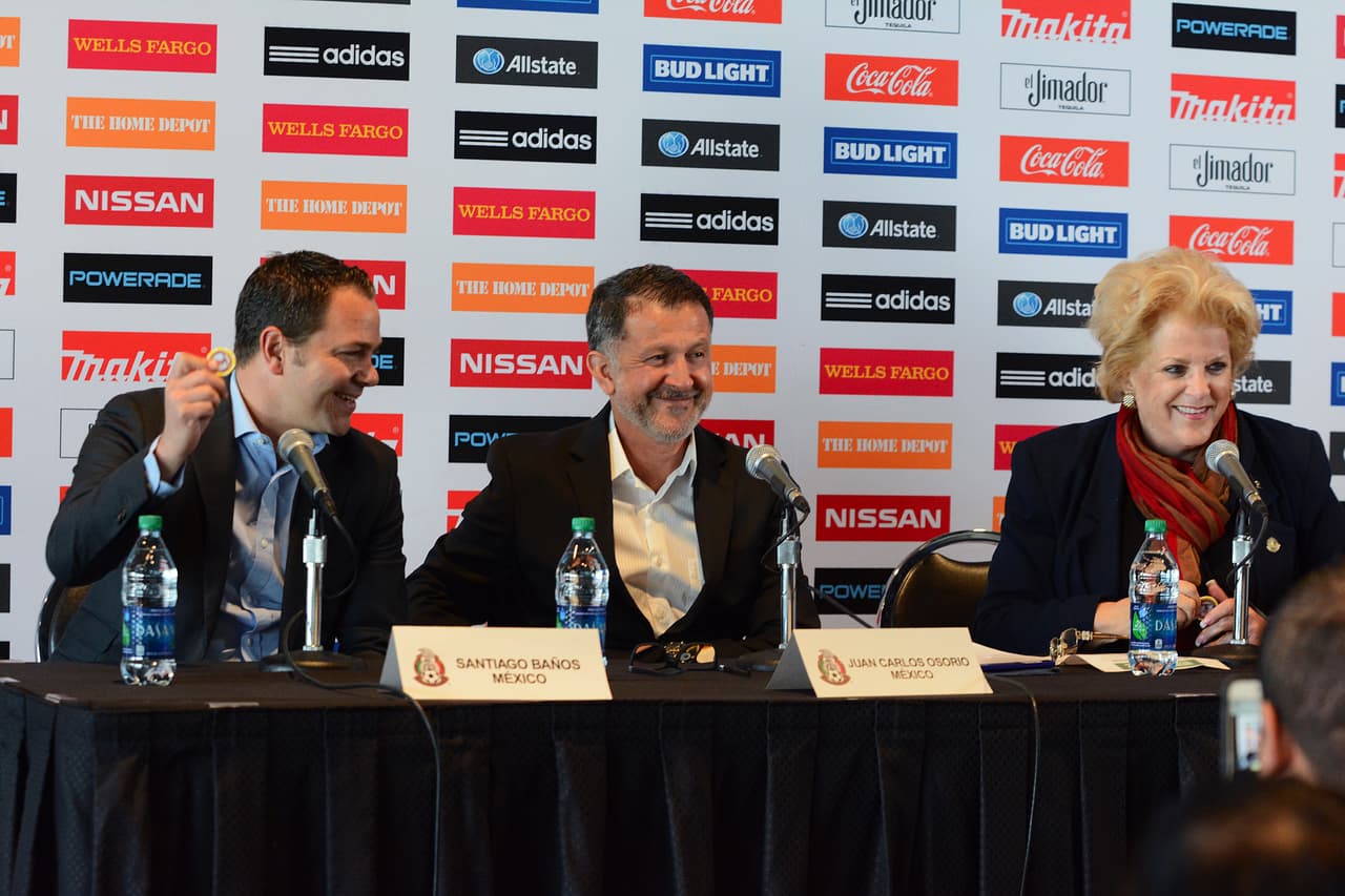 En horas de la mañana, Osorio y Baños también ofrecieron una conferencia de prensa para promocionar el encuentro.
