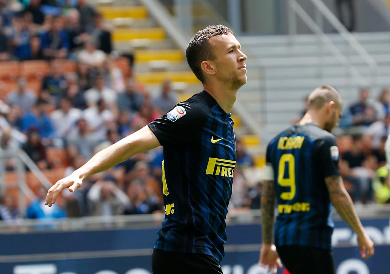 El croata Ivan Perisic, del Inter de Milán, está entre los rumores del Manchetser United.