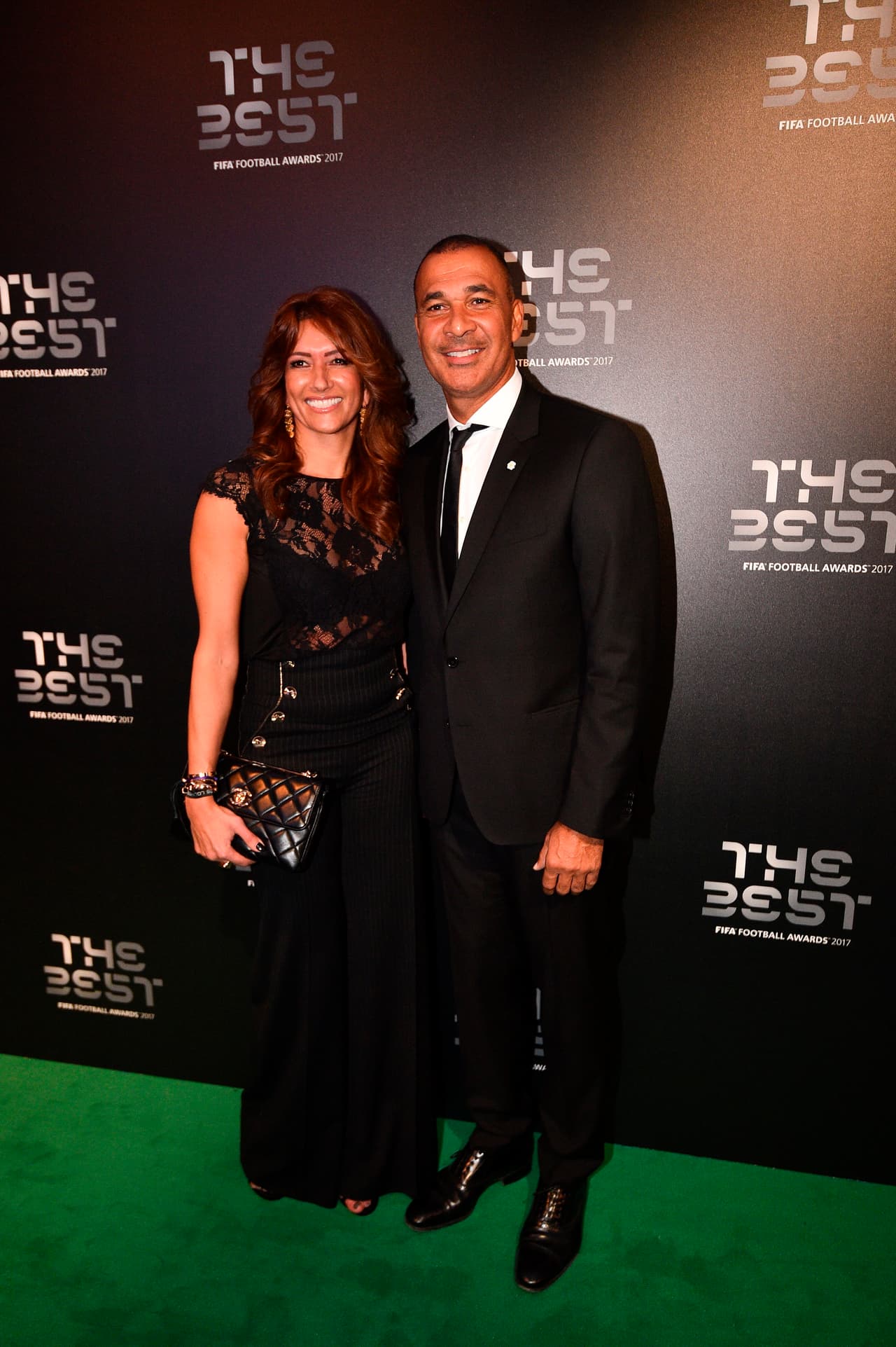 El holandes Ruud Gullit y su esposa fueron invitados de lujo.