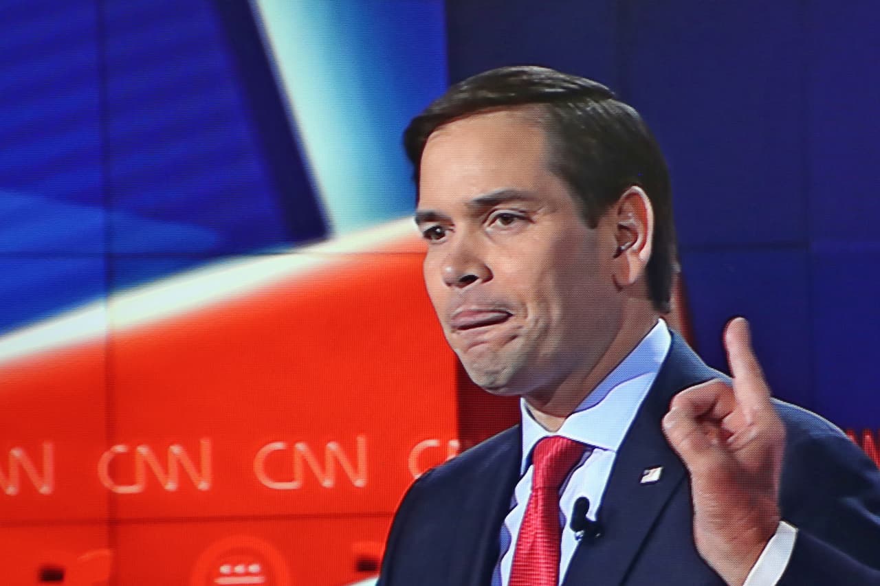 Los argumentos no sólo se expresan con palabras, la gesticulación también tienen mucho significado